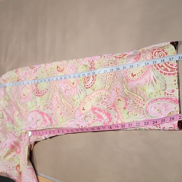 Charter Club Golf Size 10 Pistachio Green and Pink Paisley Ankle Length Pants - Picture 9 of 12